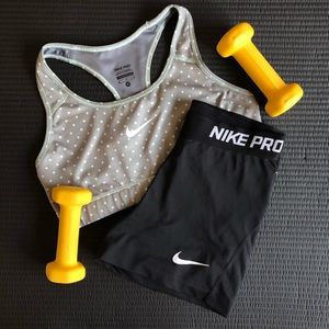 Nike Pro Sports Bra